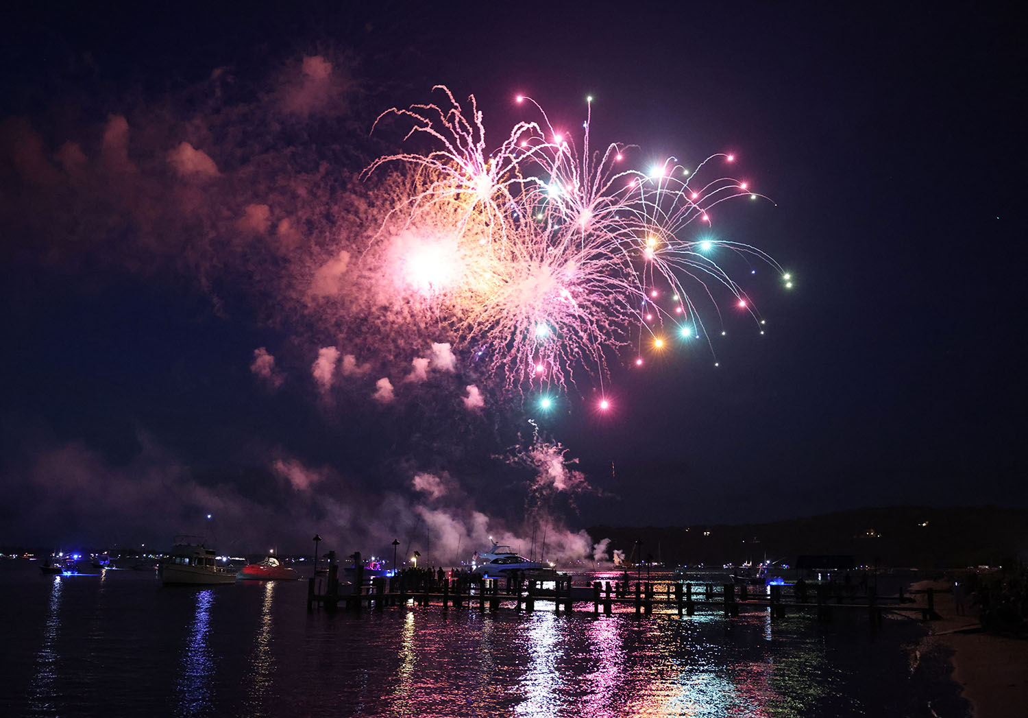 Fireworks_WEB_AB Shelter Island Reporter