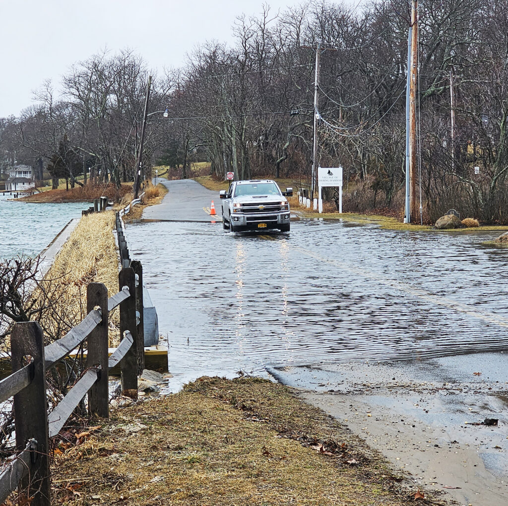 Multiple Island Island roads flooded during extreme high tide - Shelter ...